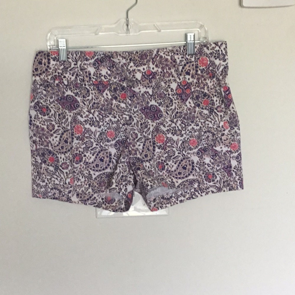 Ann Taylor paisley printed shorts